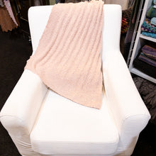 Load image into Gallery viewer, Pluma Cotton Baby Blanket Knitting Kit | Katia Pluma &amp; Knitting Pattern #438
