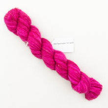 Load image into Gallery viewer, Manos del Uruguay Fino Mini Skeins
