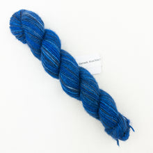 Load image into Gallery viewer, Manos del Uruguay Fino Mini Skeins
