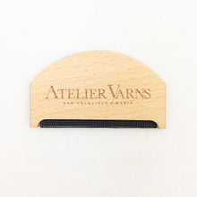 Load image into Gallery viewer, Atelier Sweater Comb
