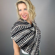 Load image into Gallery viewer, Filoli Cowl Knitting Kit | Baah Sonoma &amp; Rowan Felted Tweed
