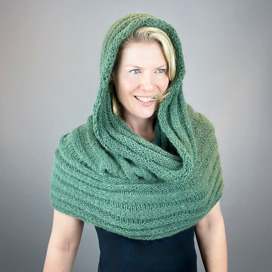 Malou Horizontal Ribbed Cowl | Lang Yarns Malou Light & Knitting Pattern (#406)