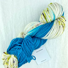 Load image into Gallery viewer, Ceremonial Grade Cowl Crochet Kit | Baah Sonoma &amp; Karabella Aurora 6
