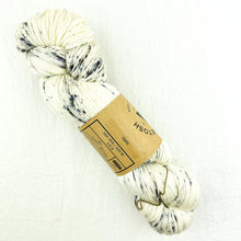 Load image into Gallery viewer, Pashmina Cowls Knitting Kit | Madelinetosh Pashmina &amp; Knitting Pattern (#221)
