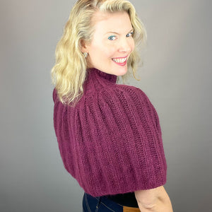 Beatrix Ribbed Capelet Knitting Pattern | Juniper Moon Beatrix & Knitting Pattern (#425)