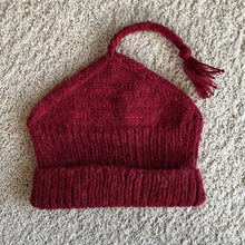Load image into Gallery viewer, Melt the ICE Hat Knitting Kit
