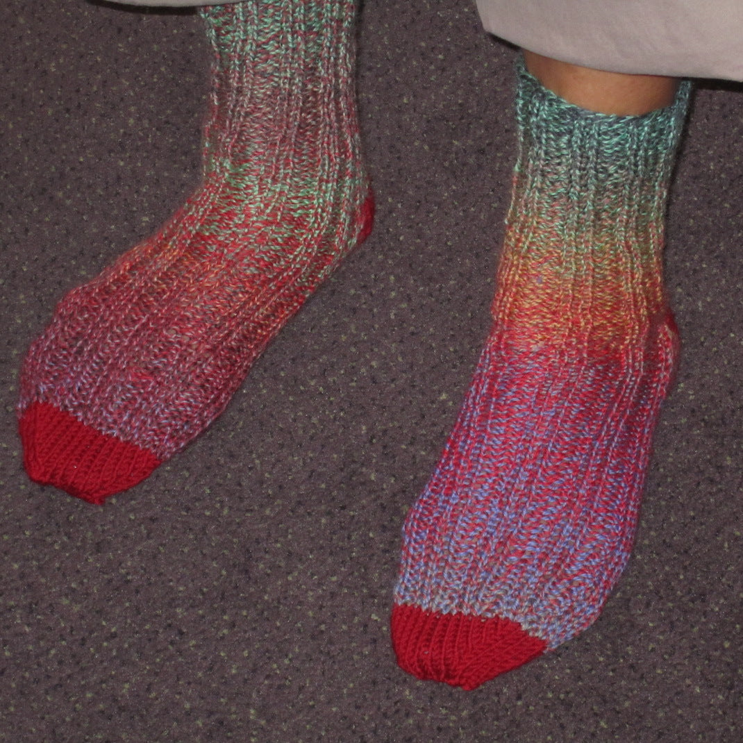 2 Magic Loop Socks at the Same Time – ATELIER YARNS