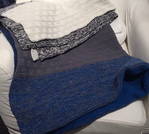 Cormo Gradient Throw Knitting Kit | Elemental Affects Cormo & Knitting Pattern (#337)