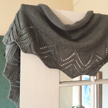 Load image into Gallery viewer, Deco Shawlette (YOTH version) Knitting Kit | YOTH Big Sister &amp; Knitting Pattern (#324)

