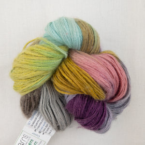 Cashmere Simple Bonnet Knitting Kit | Artyarns Cashmere Sock Yarn & Knitting Pattern (#317)