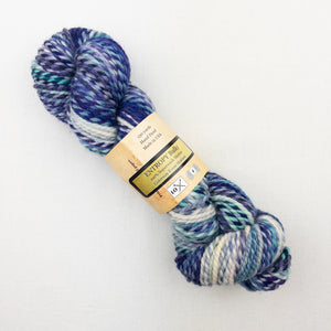 Iris Hat (Entropy Version) Knitting Kit | Entropy Bulky & Knitting Pattern (#149)