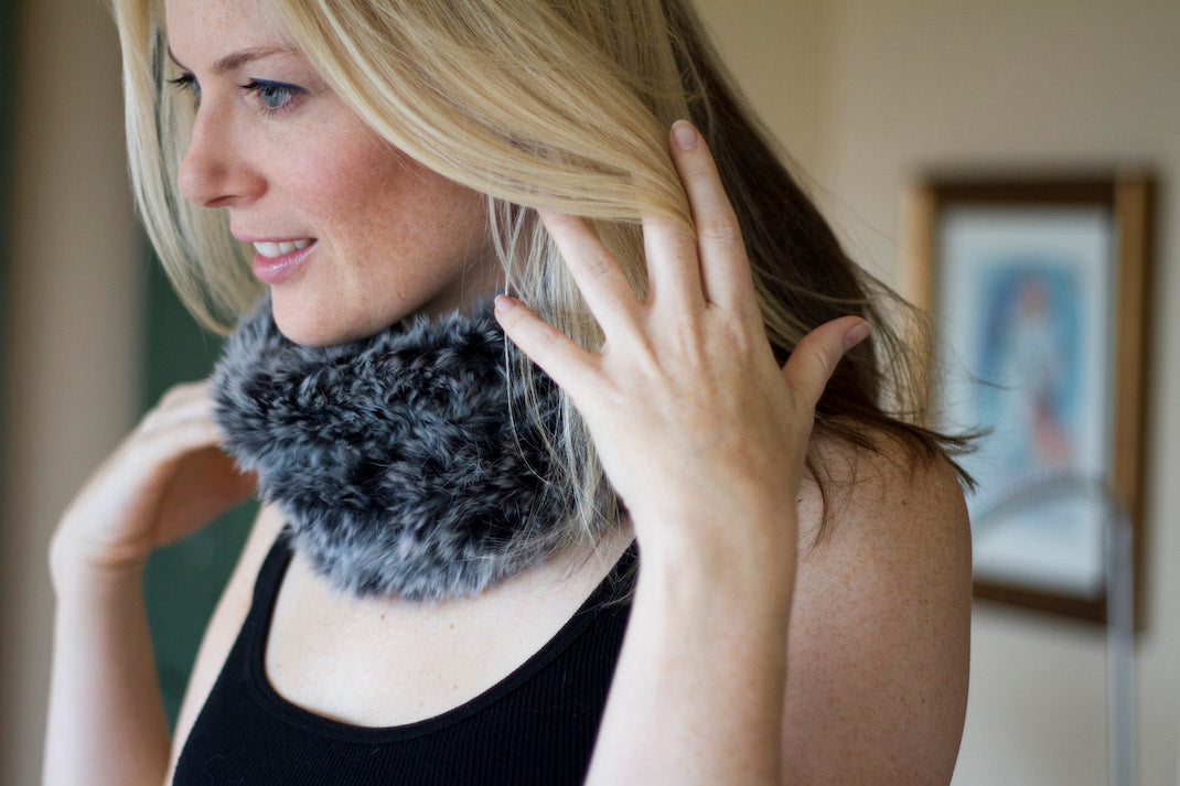 Rabbit Fur Cowl Knitting Kit | Furaz Rabbit Fur Yarn & Knitting Pattern (#198)