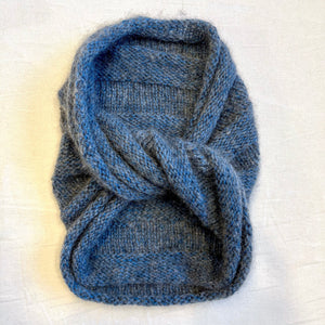 Peeeps Mobius Cowl Knitting Kit | Jade Sapphire Peeeps & Knitting Pattern (#372)