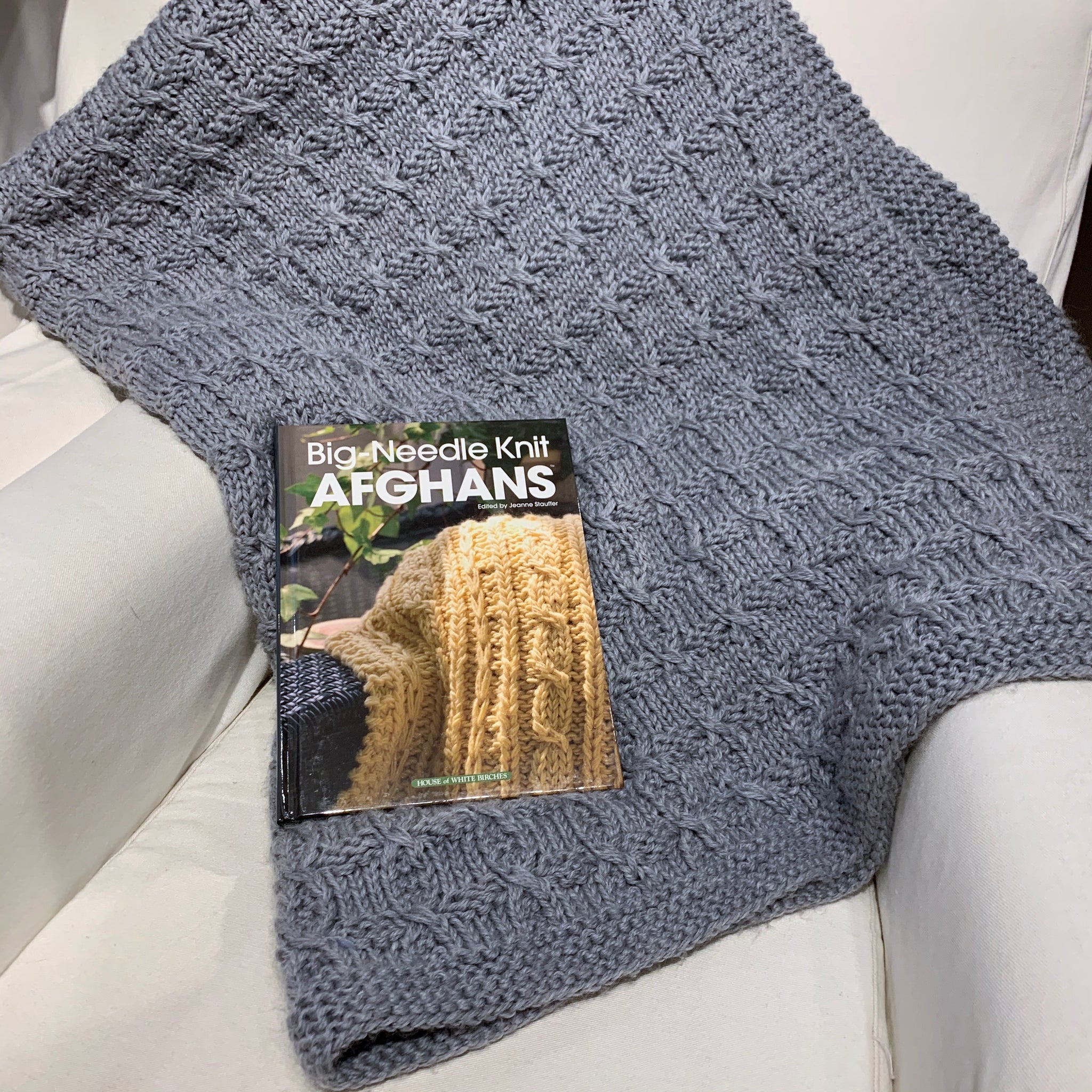 Traditional Afghan Knitting Designs: A Blend of Culture and Craftsmanship Traditional Afghan Knitting Designs: A Blend of Culture and Craftsmanship